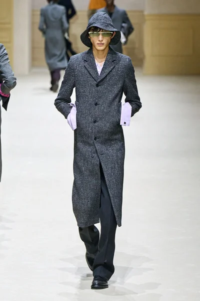 Look 21